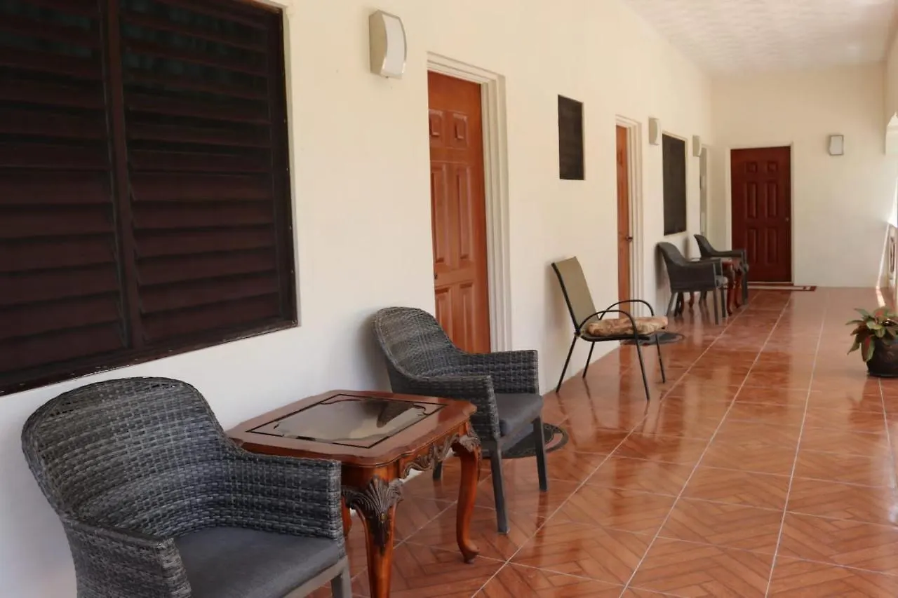 Eliwes Villa Treasure Beach Jamaica