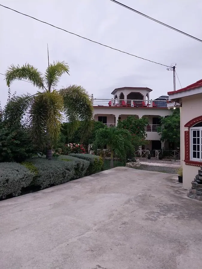 Eliwes Villa Treasure Beach 0*,  Jamaica